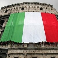 Итальянское правительство спешит помочь своим банкам