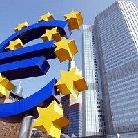 ЕЦБ пытается добиться роста экономики