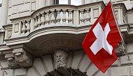 Швейцария поделится с Россией информацией о банковских счетах